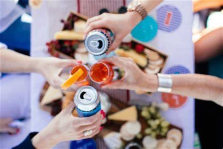 Can alcohol unclog a drain?