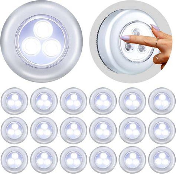 Can LED lights touch carpet?