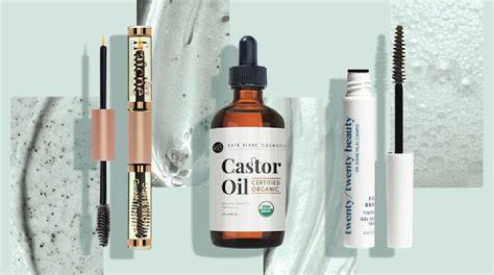 Which oil is best for eyebrow growth?